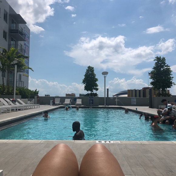 Meet your Posher, Nayelly - Picture 1 of 1